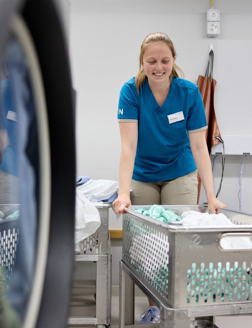 Ihr Zimmer wird mehrmals die Woche gereinigt sowie mit frisch duftender Bettwäsche und weichen Frotteetüchern versorgt.